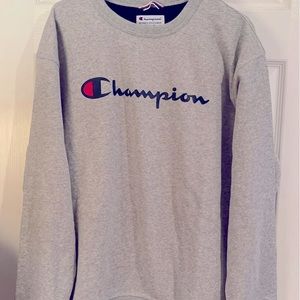 NWT Champion Crewneck Sweatshirt